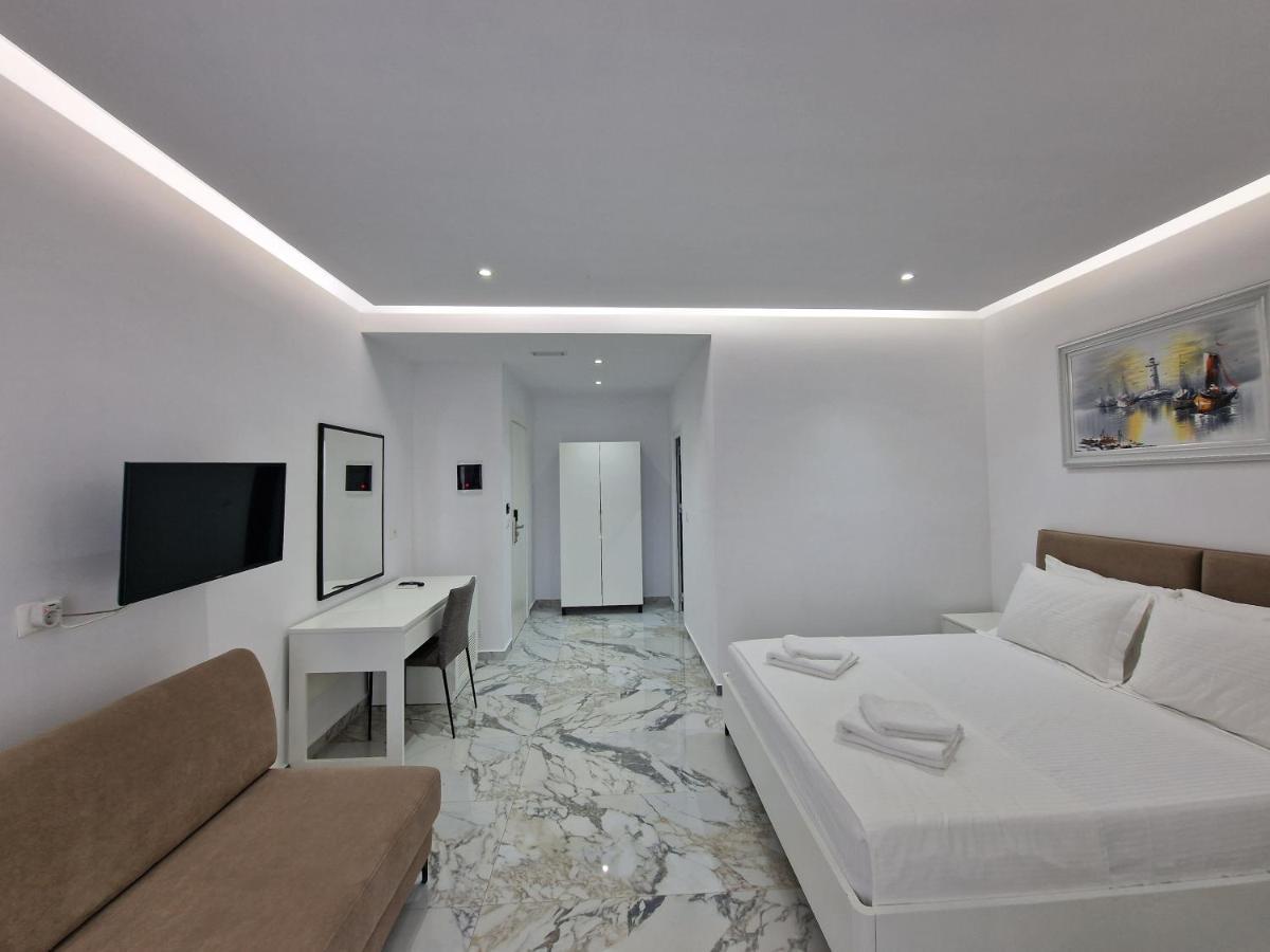 Apartments Margarita Ksamil Esterno foto