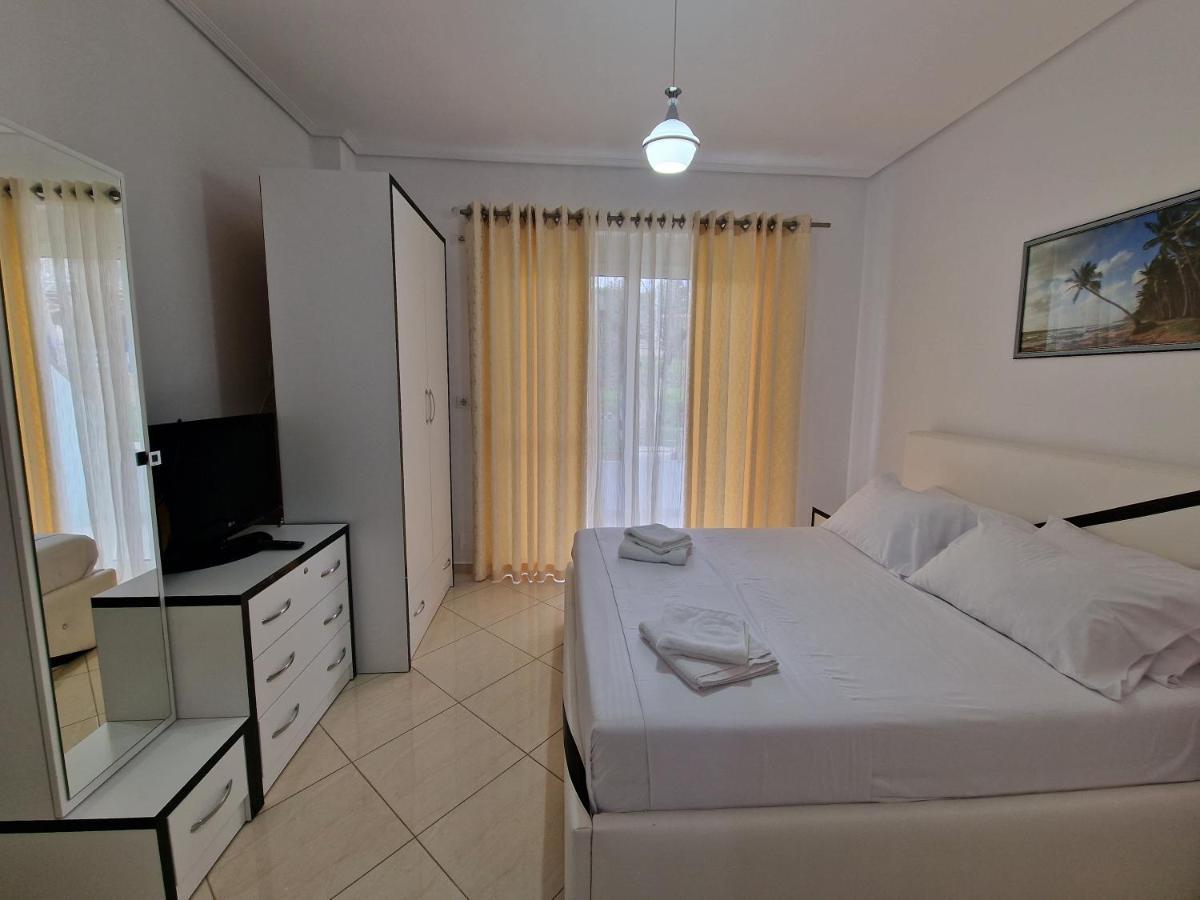Apartments Margarita Ksamil Esterno foto