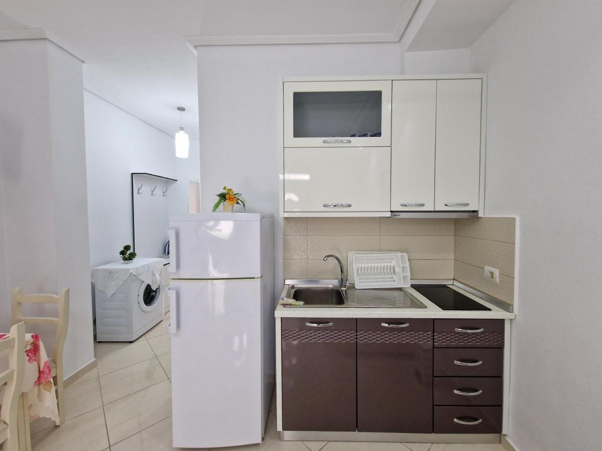 Apartments Margarita Ksamil Esterno foto