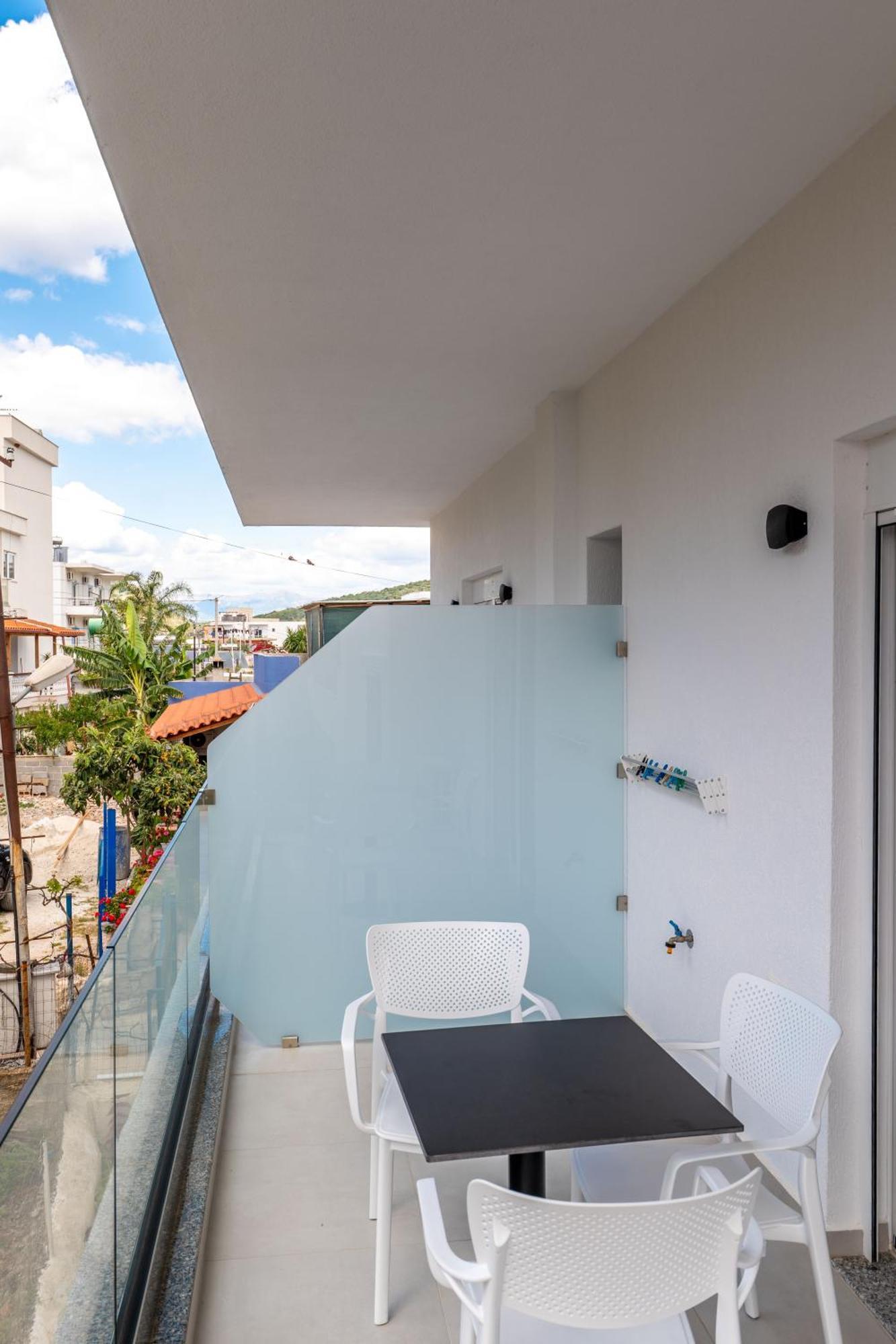 Apartments Margarita Ksamil Esterno foto