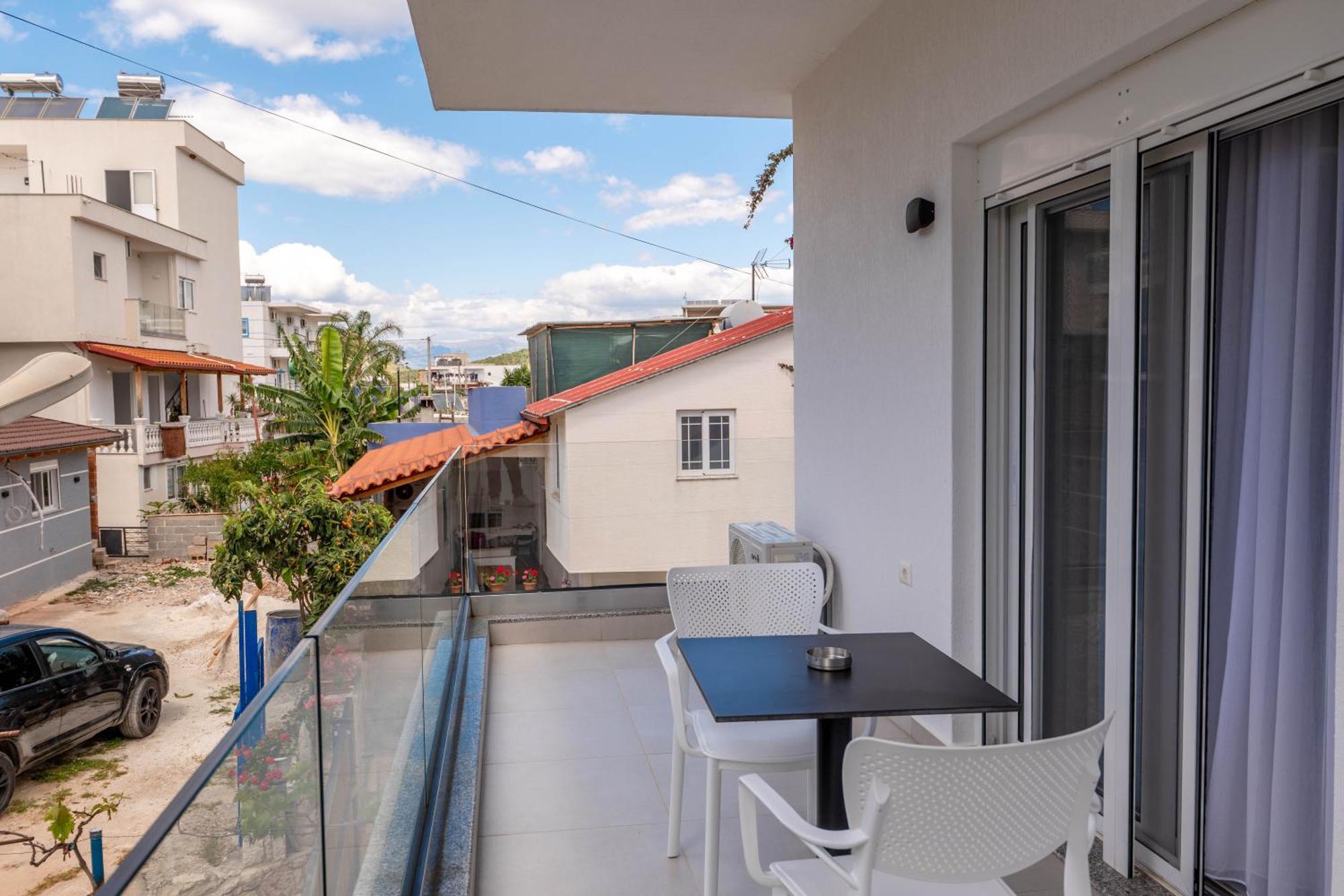 Apartments Margarita Ksamil Esterno foto