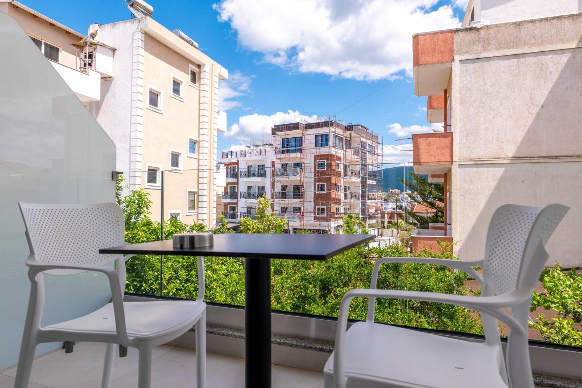 Apartments Margarita Ksamil Esterno foto